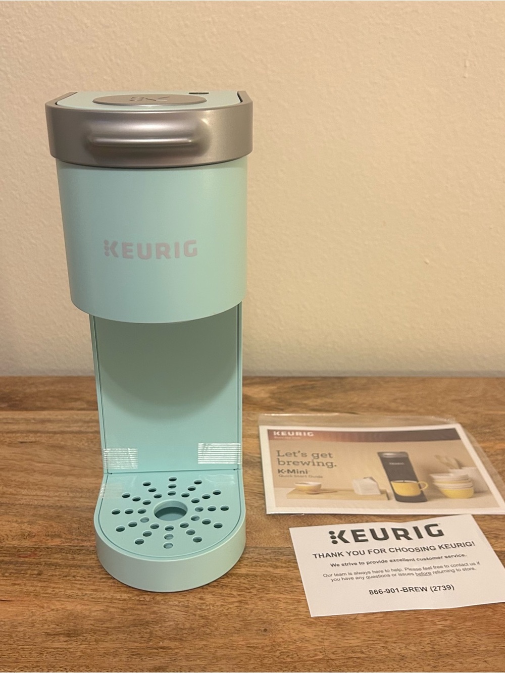 Keurig K-Mini Single Serve Coffee Maker in Oasis Green NWT